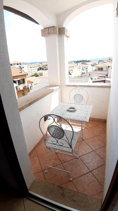 Lo Sguardo Sulla Citta' ,Panoramic View Διαμέρισμα Όλμπια Εξωτερικό φωτογραφία